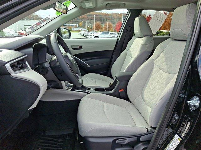 used 2025 Toyota Corolla Cross car, priced at $31,990