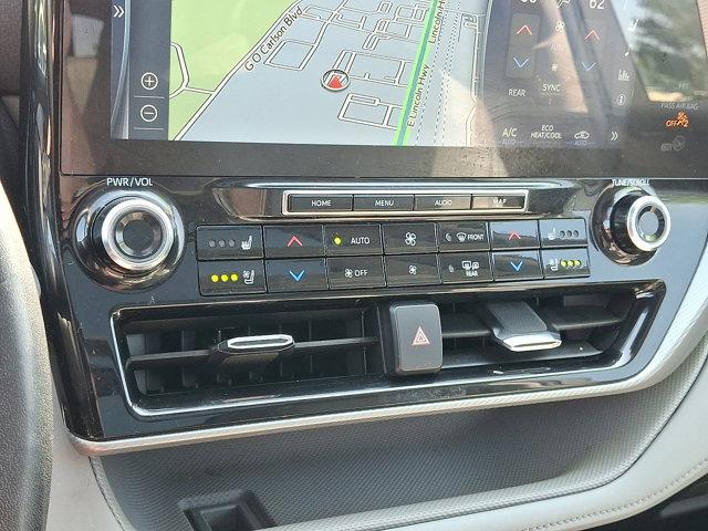 used 2022 Toyota Highlander car, priced at $41,990