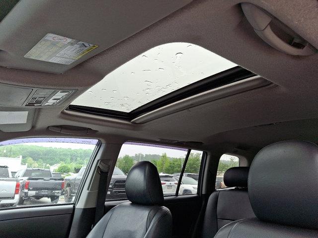 used 2013 Toyota Highlander car, priced at $17,595
