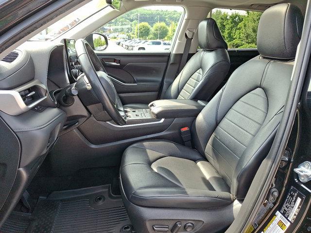 used 2022 Toyota Highlander car, priced at $38,790
