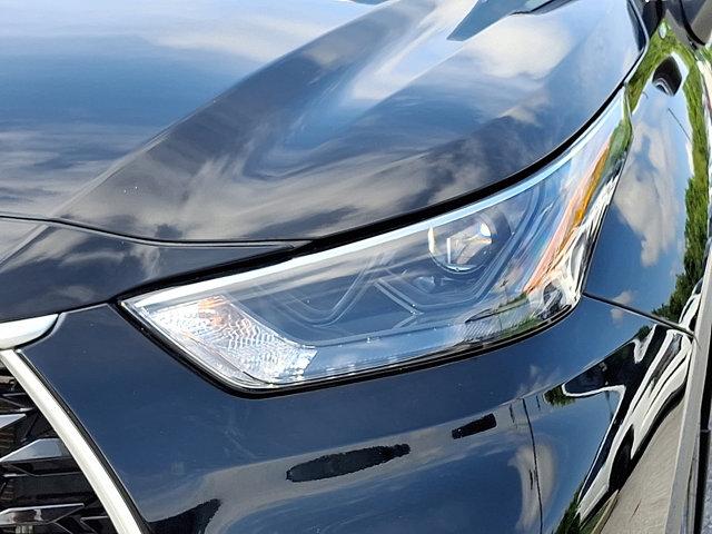 used 2022 Toyota Highlander car, priced at $38,790