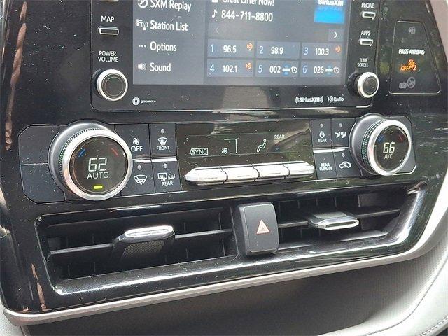 used 2022 Toyota Highlander car, priced at $32,990