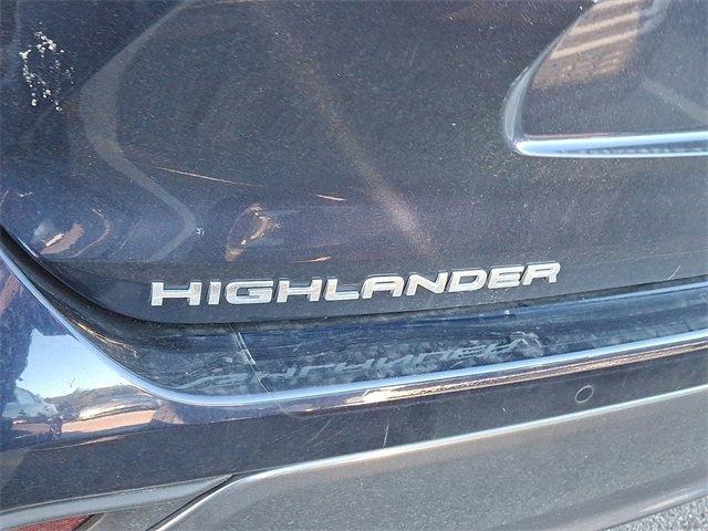 used 2021 Toyota Highlander Hybrid car, priced at $39,990