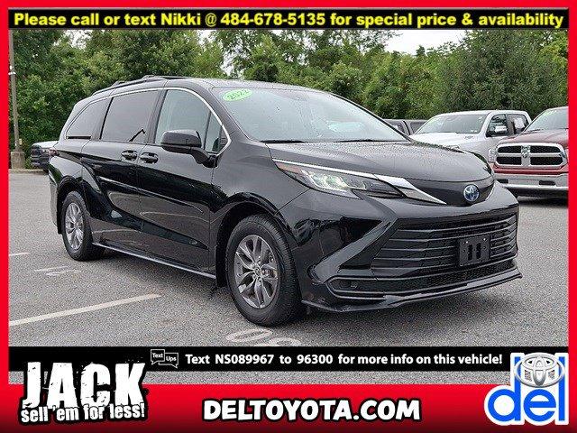 used 2022 Toyota Sienna car, priced at $37,795