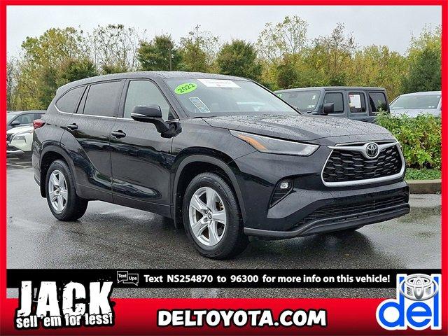 used 2022 Toyota Highlander car, priced at $39,490