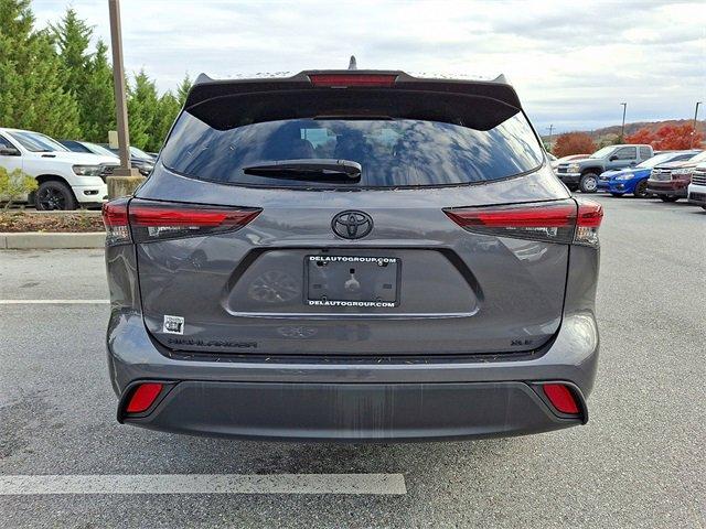 used 2024 Toyota Highlander car, priced at $41,590