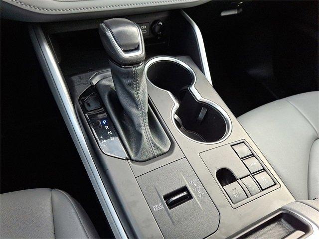 used 2024 Toyota Highlander car, priced at $41,590