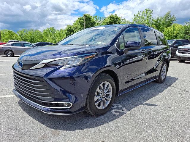 used 2022 Toyota Sienna car, priced at $42,890
