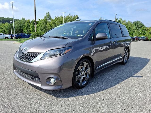 used 2016 Toyota Sienna car, priced at $22,995