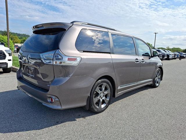 used 2016 Toyota Sienna car, priced at $22,995