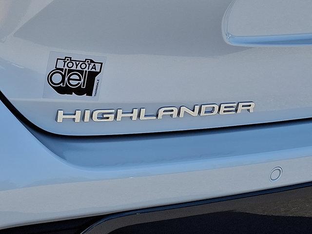 new 2025 Toyota Highlander car, priced at $52,528