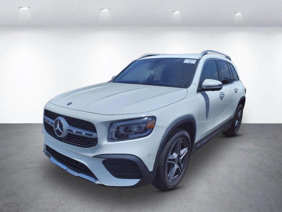 used 2021 Mercedes-Benz GLB 250 car, priced at $33,997