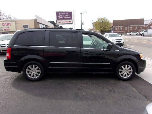 used 2009 Chrysler Town & Country car, priced at $4,795