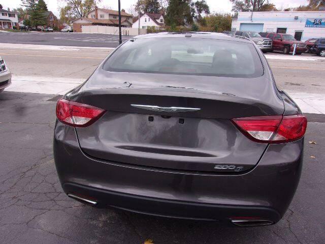 used 2015 Chrysler 200 car, priced at $9,495