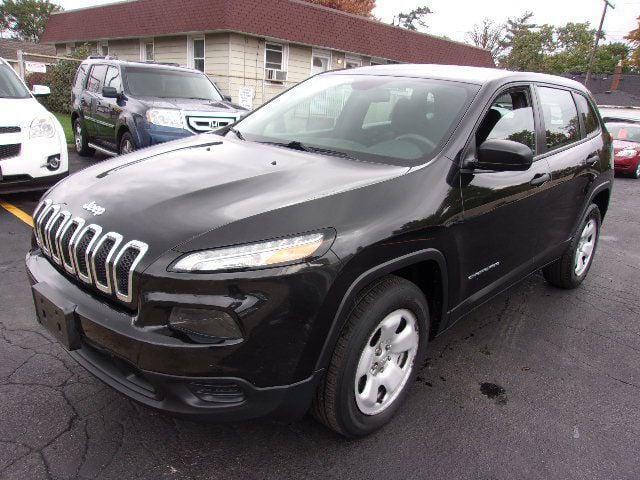 used 2014 Jeep Cherokee car, priced at $7,995