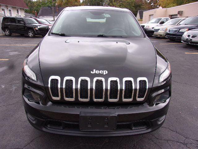 used 2014 Jeep Cherokee car, priced at $7,995