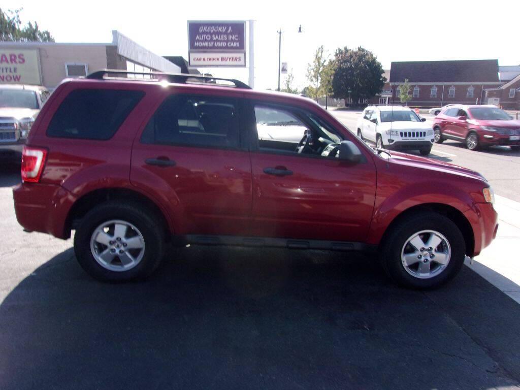 used 2010 Ford Escape car