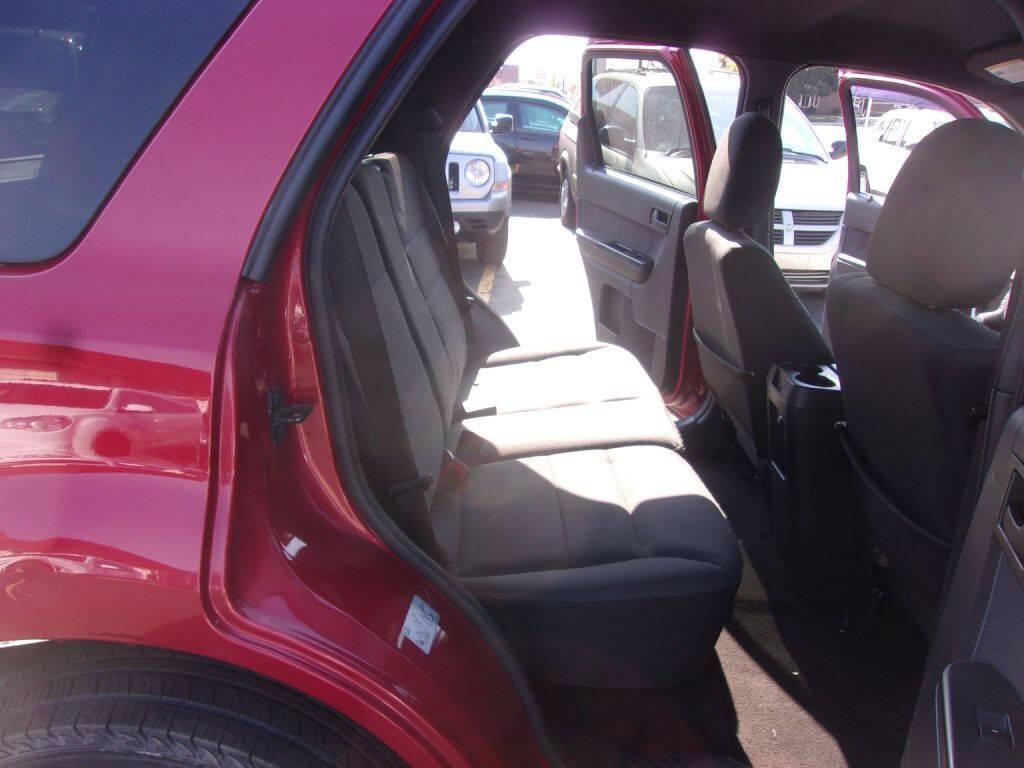 used 2010 Ford Escape car