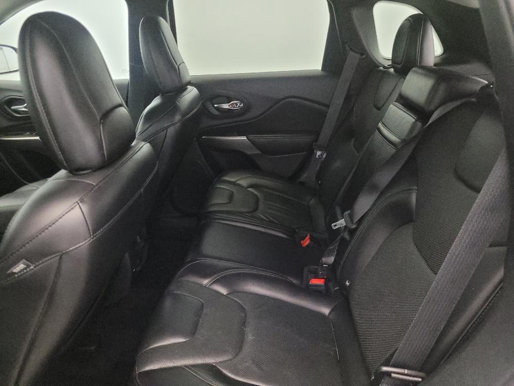used 2019 Jeep Cherokee car, priced at $22,395