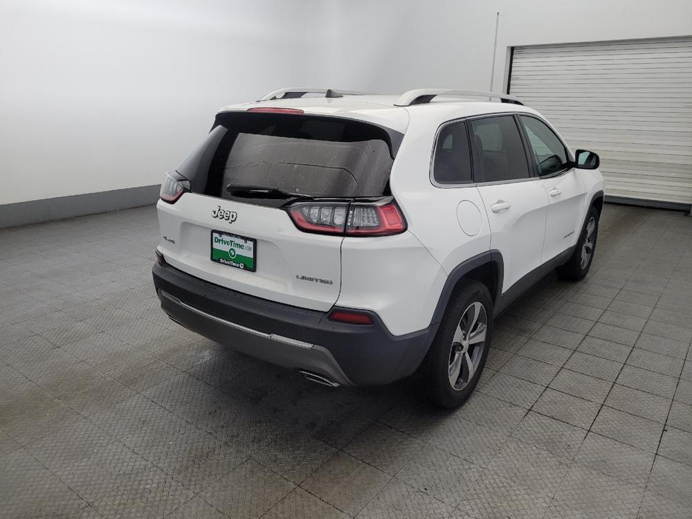 used 2019 Jeep Cherokee car, priced at $22,395