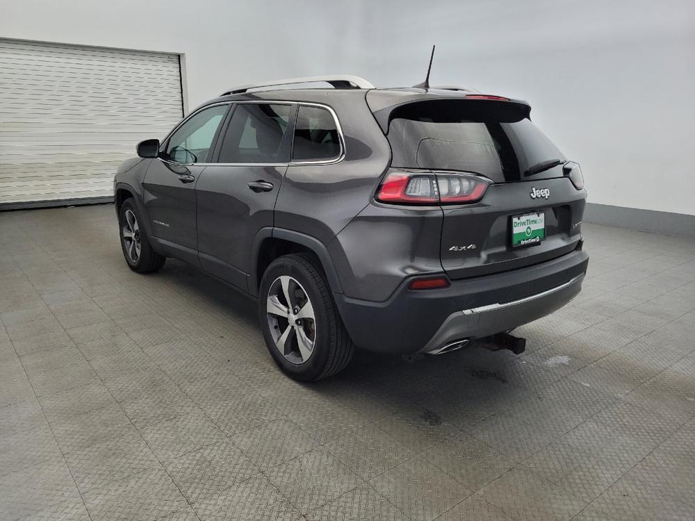 used 2019 Jeep Cherokee car, priced at $22,795