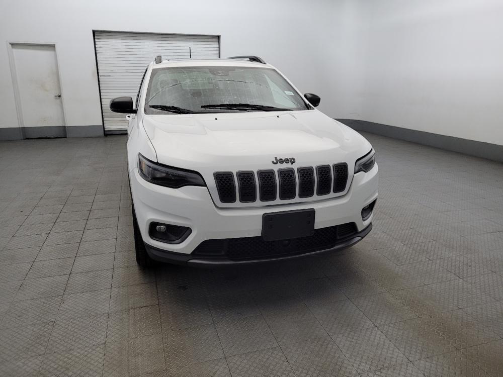 used 2021 Jeep Cherokee car, priced at $19,895