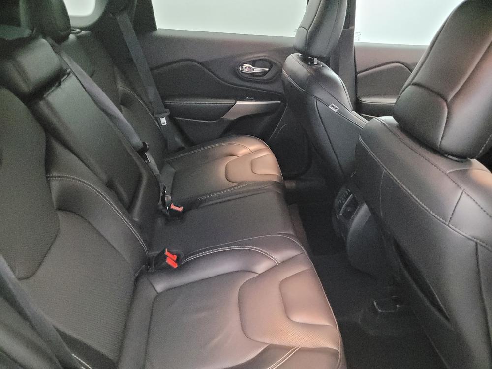 used 2021 Jeep Cherokee car, priced at $19,895