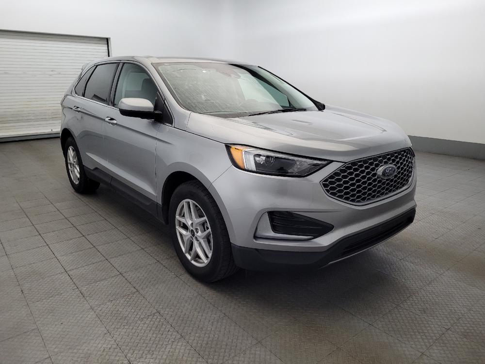 used 2024 Ford Edge car, priced at $24,995