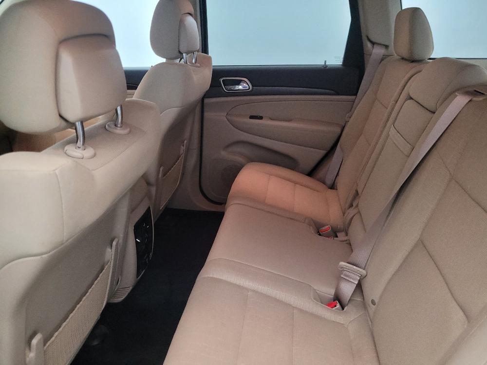 used 2015 Jeep Grand Cherokee car, priced at $16,795