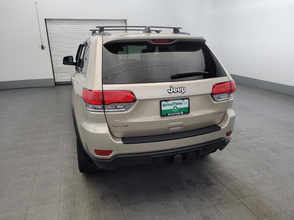 used 2015 Jeep Grand Cherokee car, priced at $16,795