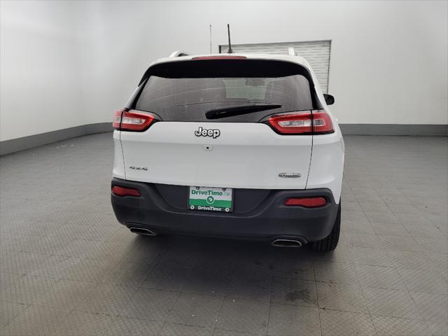 used 2015 Jeep Cherokee car, priced at $12,995