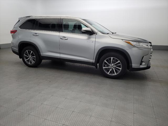 used 2019 Toyota Highlander Hybrid car, priced at $27,295