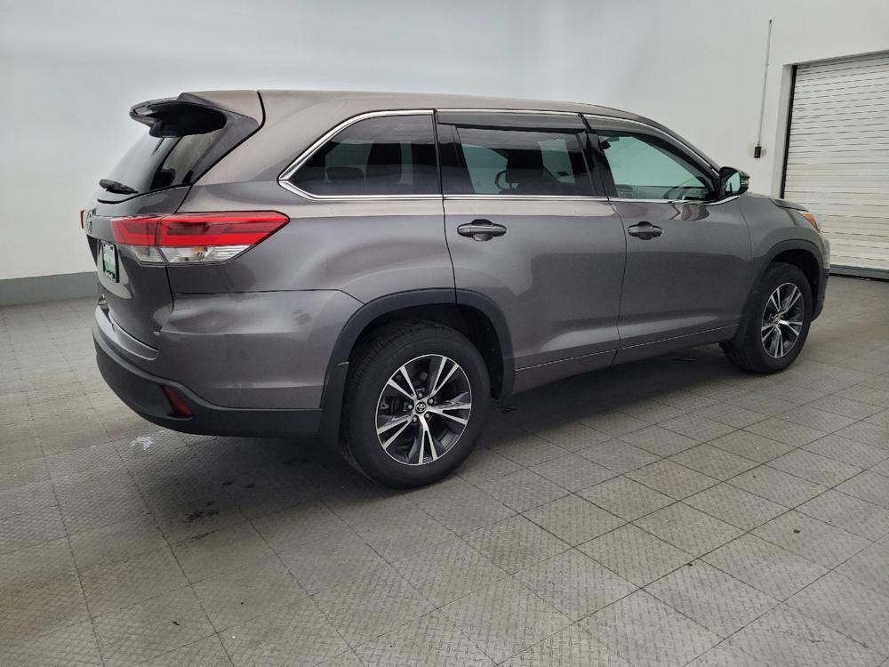 used 2018 Toyota Highlander car, priced at $23,195
