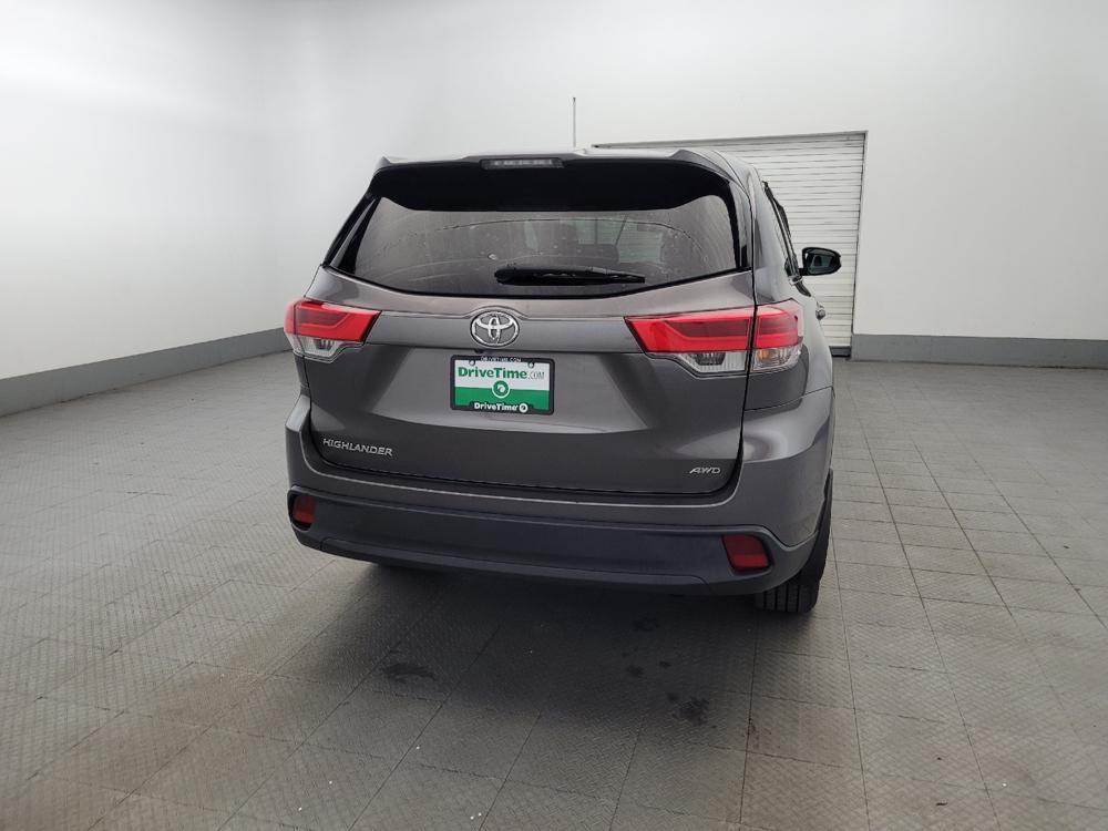 used 2018 Toyota Highlander car, priced at $23,195