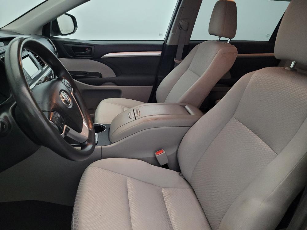 used 2018 Toyota Highlander car, priced at $23,195