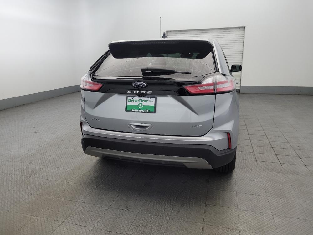 used 2024 Ford Edge car, priced at $25,795