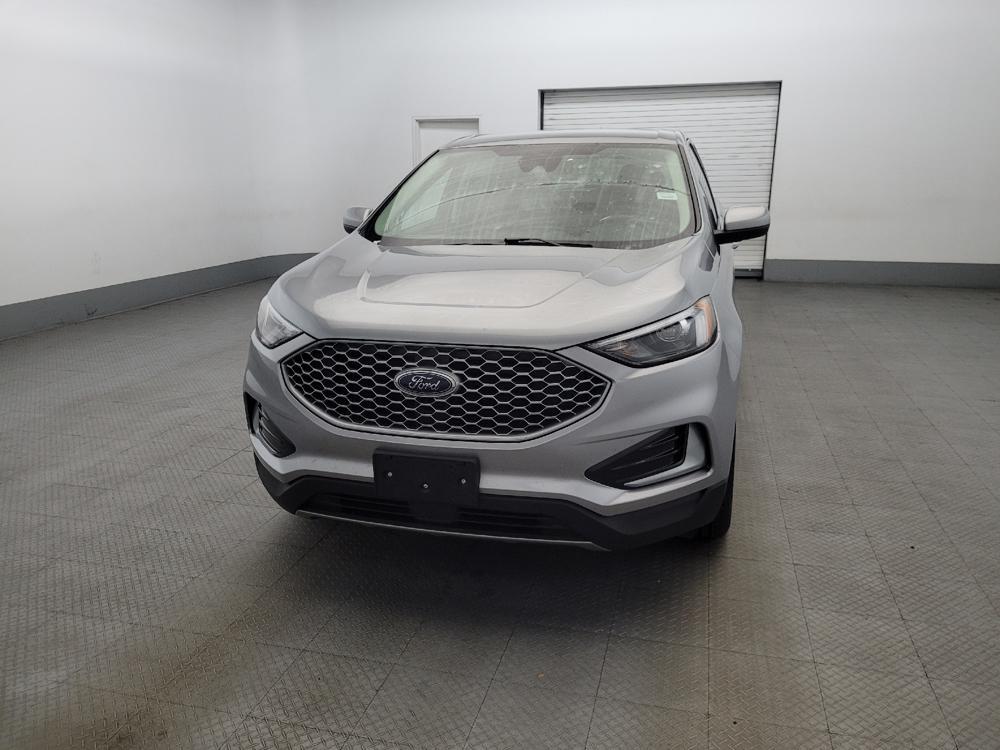 used 2024 Ford Edge car, priced at $25,795