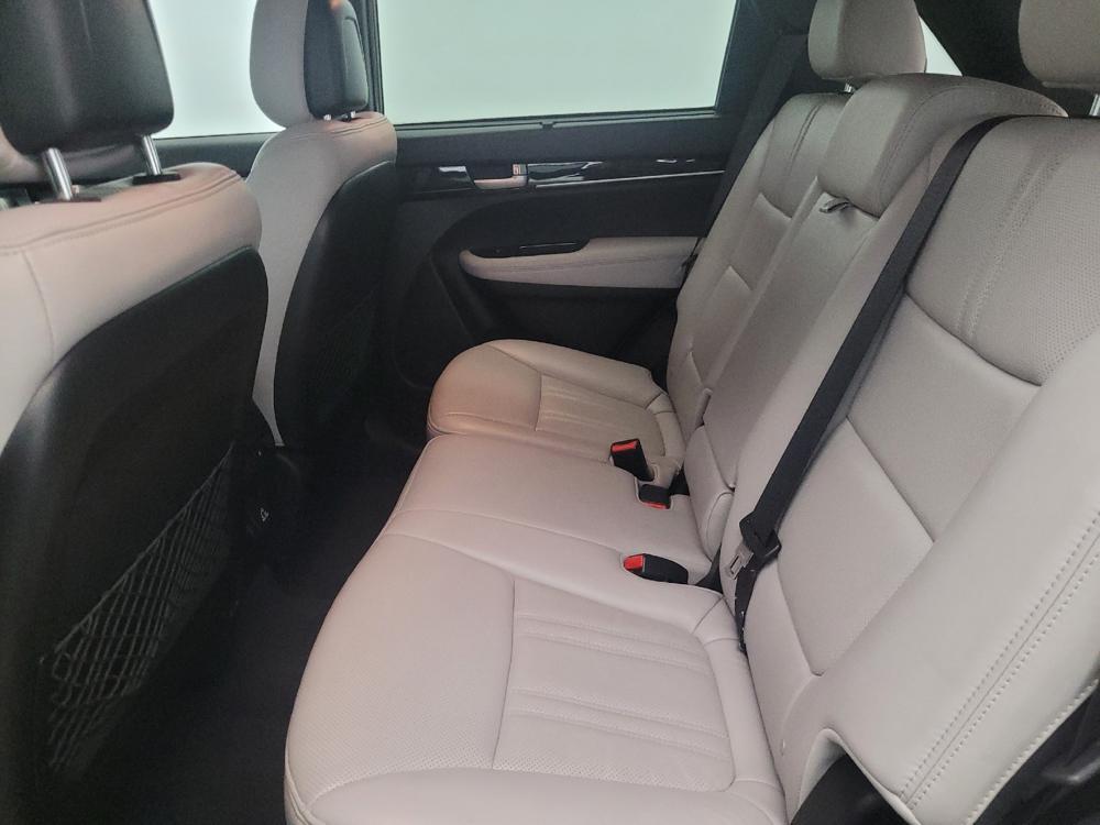 used 2015 Kia Sorento car, priced at $19,895