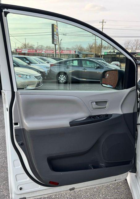 used 2019 Toyota Sienna car, priced at $25,890