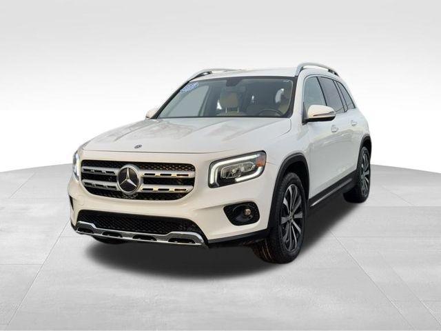 used 2020 Mercedes-Benz GLB 250 car, priced at $24,290