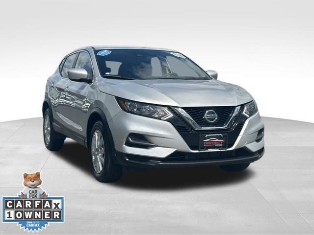 used 2021 Nissan Rogue Sport car, priced at $17,490