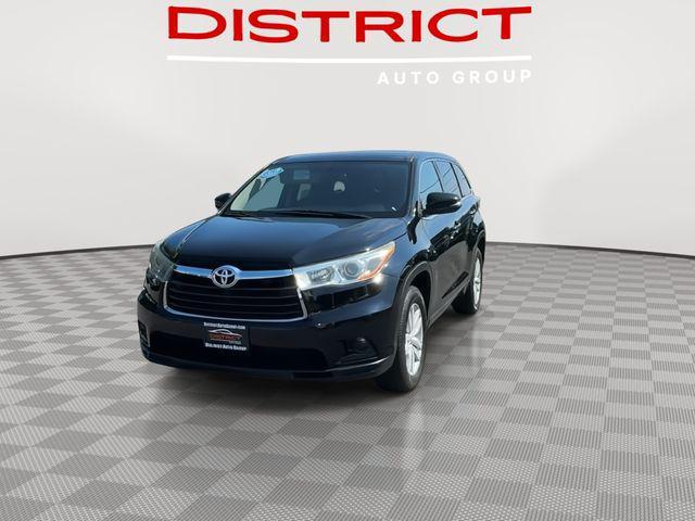used 2016 Toyota Highlander car, priced at $21,350