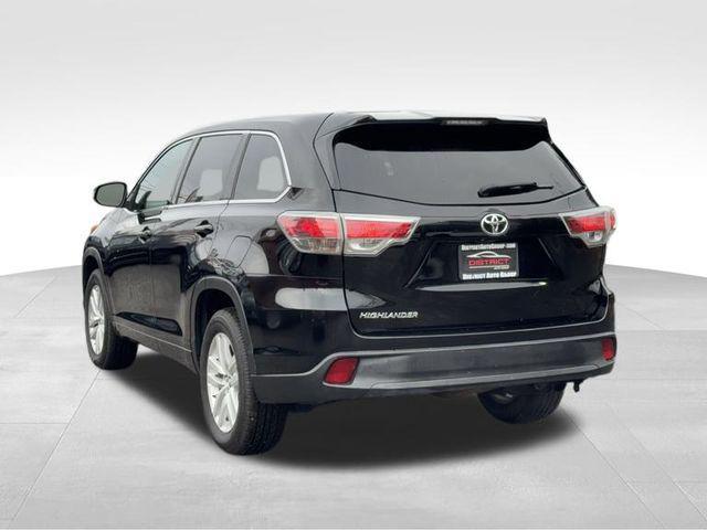 used 2016 Toyota Highlander car, priced at $21,950