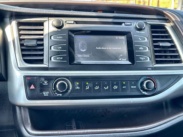 used 2016 Toyota Highlander car, priced at $21,350