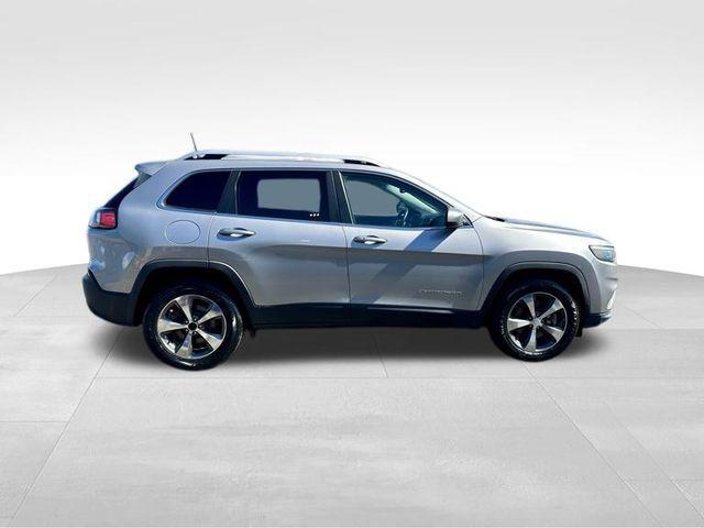 used 2019 Jeep Cherokee car, priced at $17,950