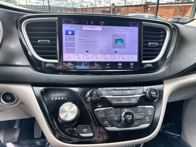 used 2023 Chrysler Pacifica car, priced at $21,950