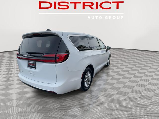 used 2023 Chrysler Pacifica car, priced at $21,950