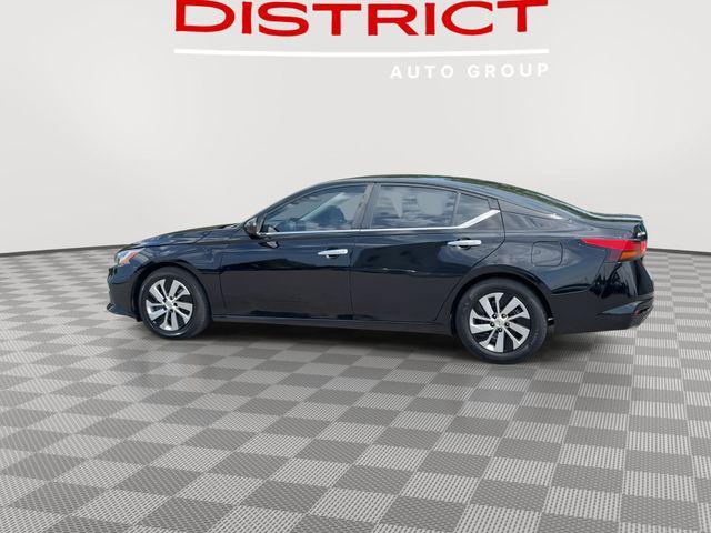 used 2020 Nissan Altima car, priced at $10,490
