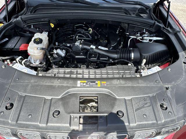 used 2024 Jeep Grand Cherokee car, priced at $25,690