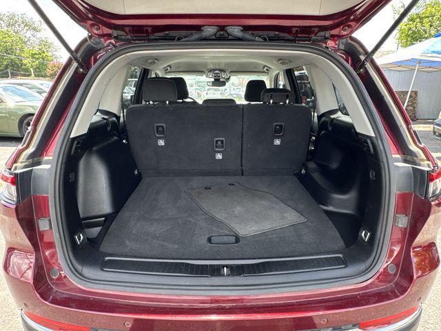 used 2024 Jeep Grand Cherokee car, priced at $25,690